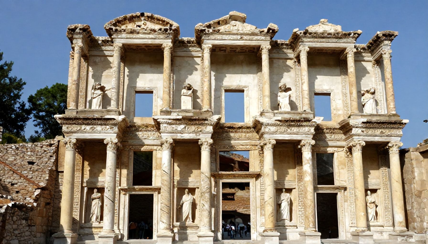 Efes'in Gerçek Hikayesi: Mitler Arasında Saklı Gerçekler