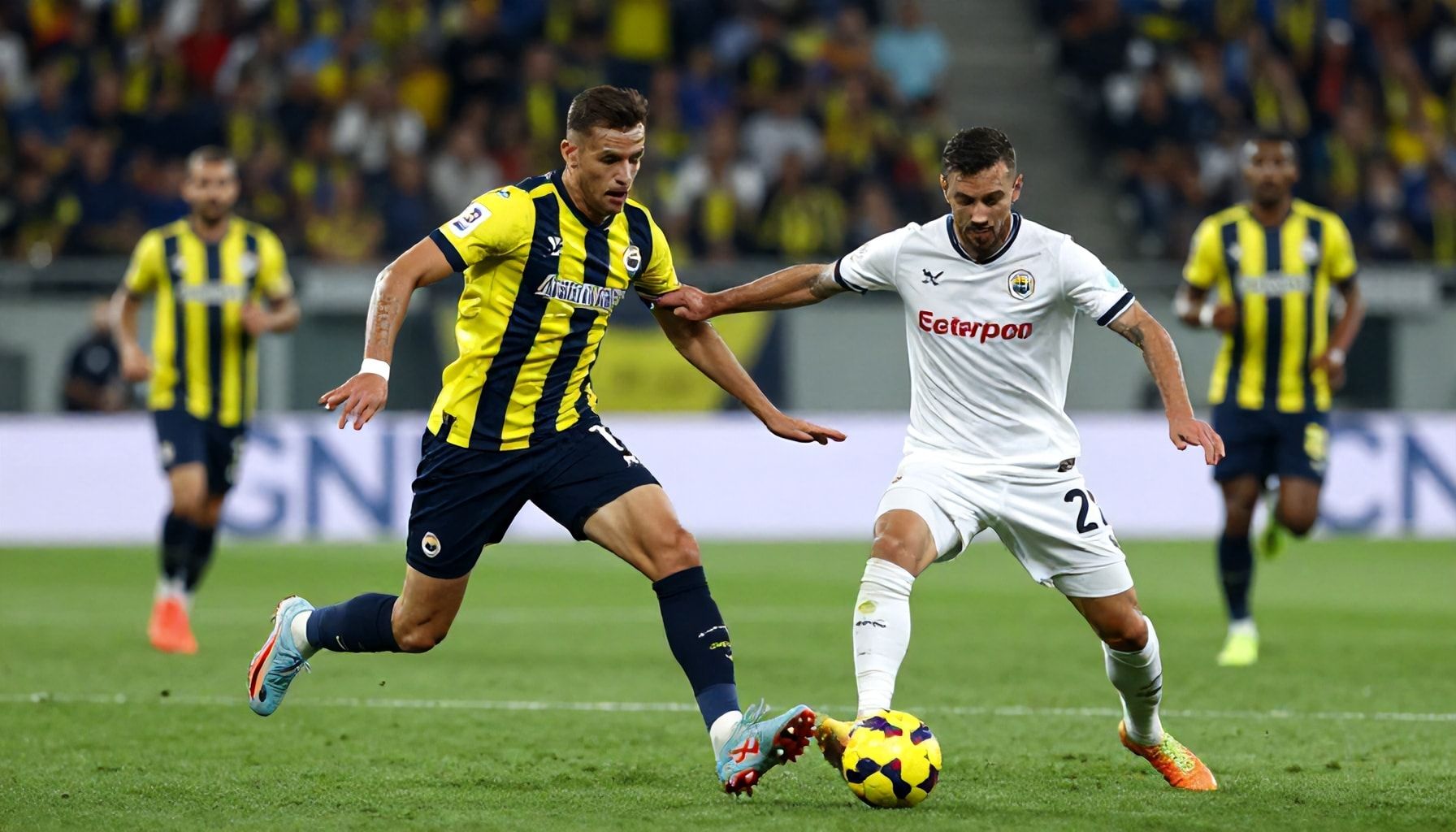 Fenerbahçe ve Rizespor Maçı: Takımların Performansını ve Taktiği Analiz Edin*