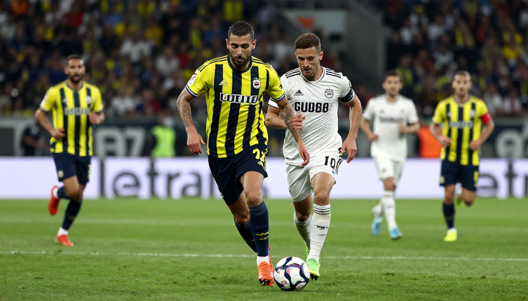 Sivasspor-Fenerbahçe: Maçın Anahtar Anları ve Takımların Stratejileri*