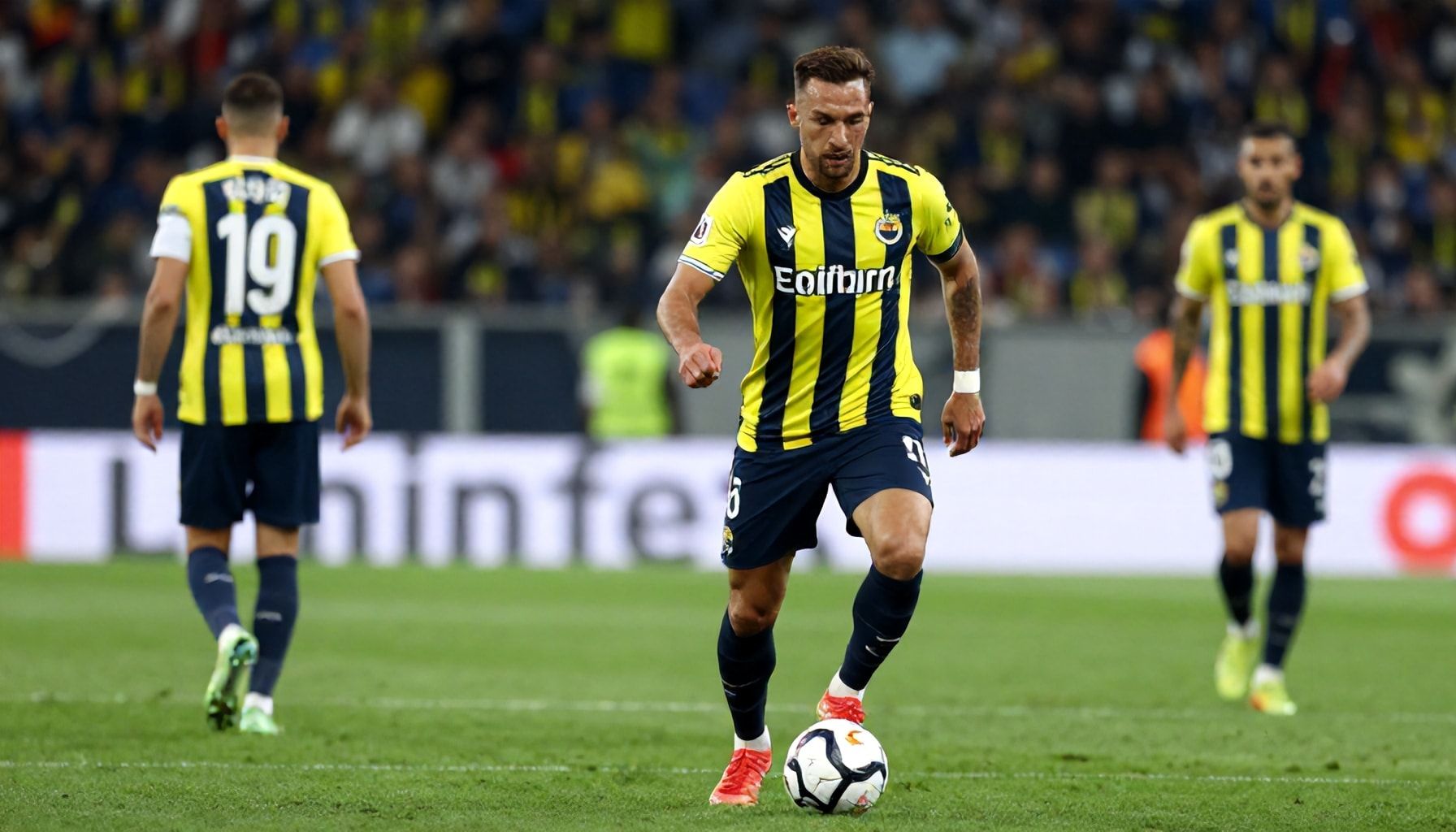 Why Fenerbahçe’s Counterattack Strategy Could Decide the Match*