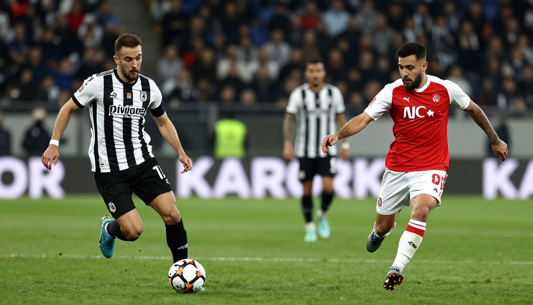 How Beşiktaş and Trabzonspor Are Redefining Turkish Football’s Championship Race"*