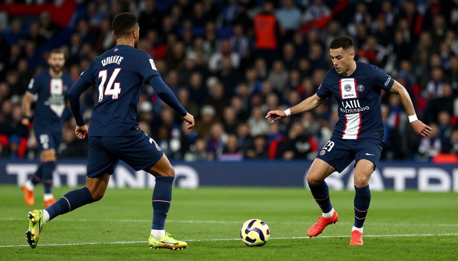 5 Yöntemle PSG'nin Chelsea'ye Karşı Savunma Stratejilerini Anlamak*