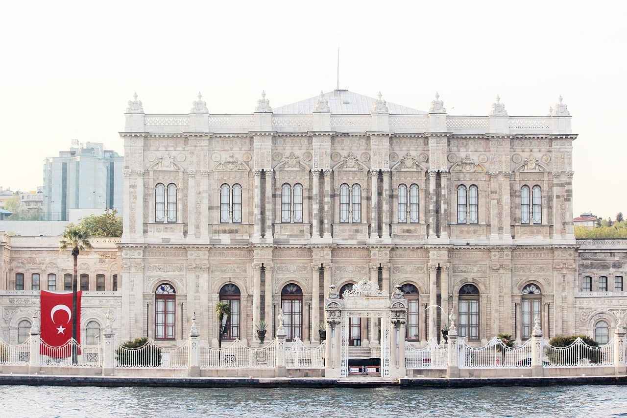 Bağcılar Sanayi Siteleri: Lojistik ve Depolama Alanında Faaliyet Gösteren Firmalar 1 Bağcılar Sanayi Siteleri Nerededir?