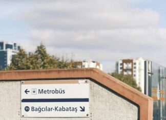 Kabataş Bağcılar Tramvay Durakları: Keşfedilmeyi Bekleyen Güzergah!