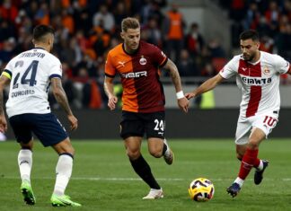 Adana Demirspor ve Galatasaray’ın şampiyonluk mücadelesi: Takımların performanslarını karşılaştırın